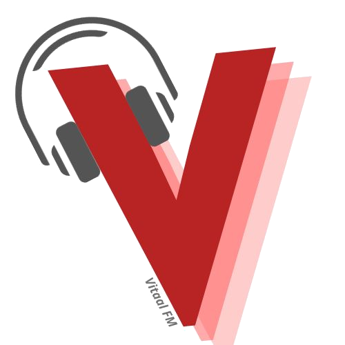 Radiologo van VitaalFM Thailand met een krachtige rode V en donkergrijze hoofdtelefoon